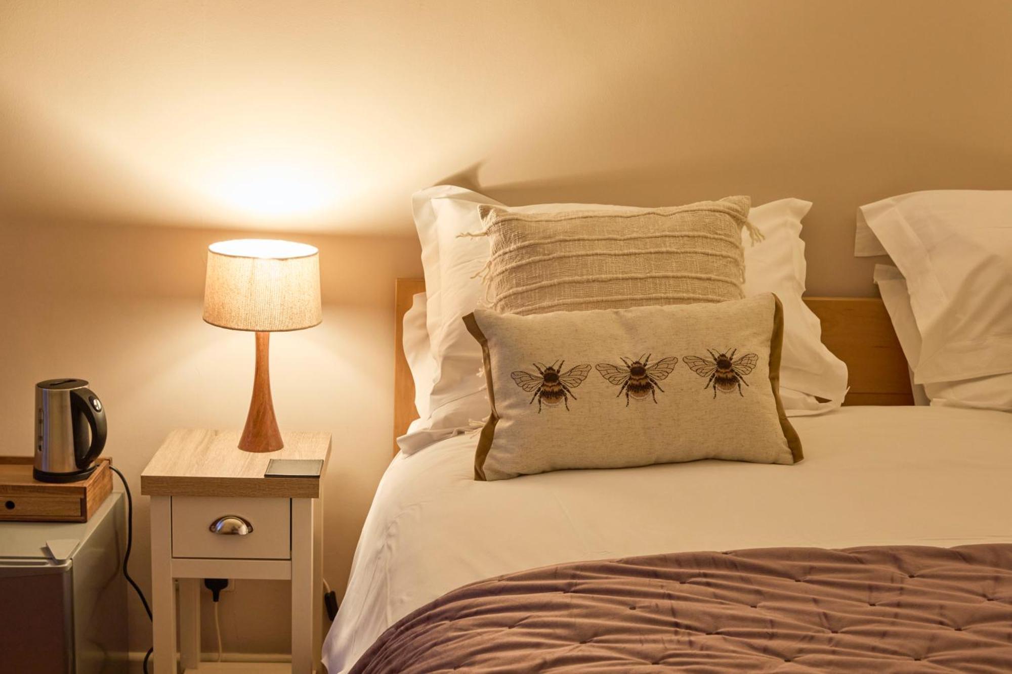 Hunters Lodge Inn Totnes Buitenkant foto