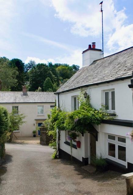 Hunters Lodge Inn Totnes Buitenkant foto